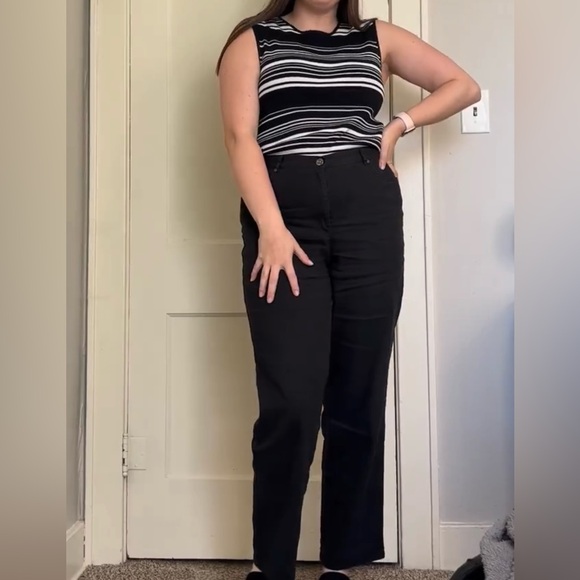 Worthington Tank Top - Picture 8 of 9